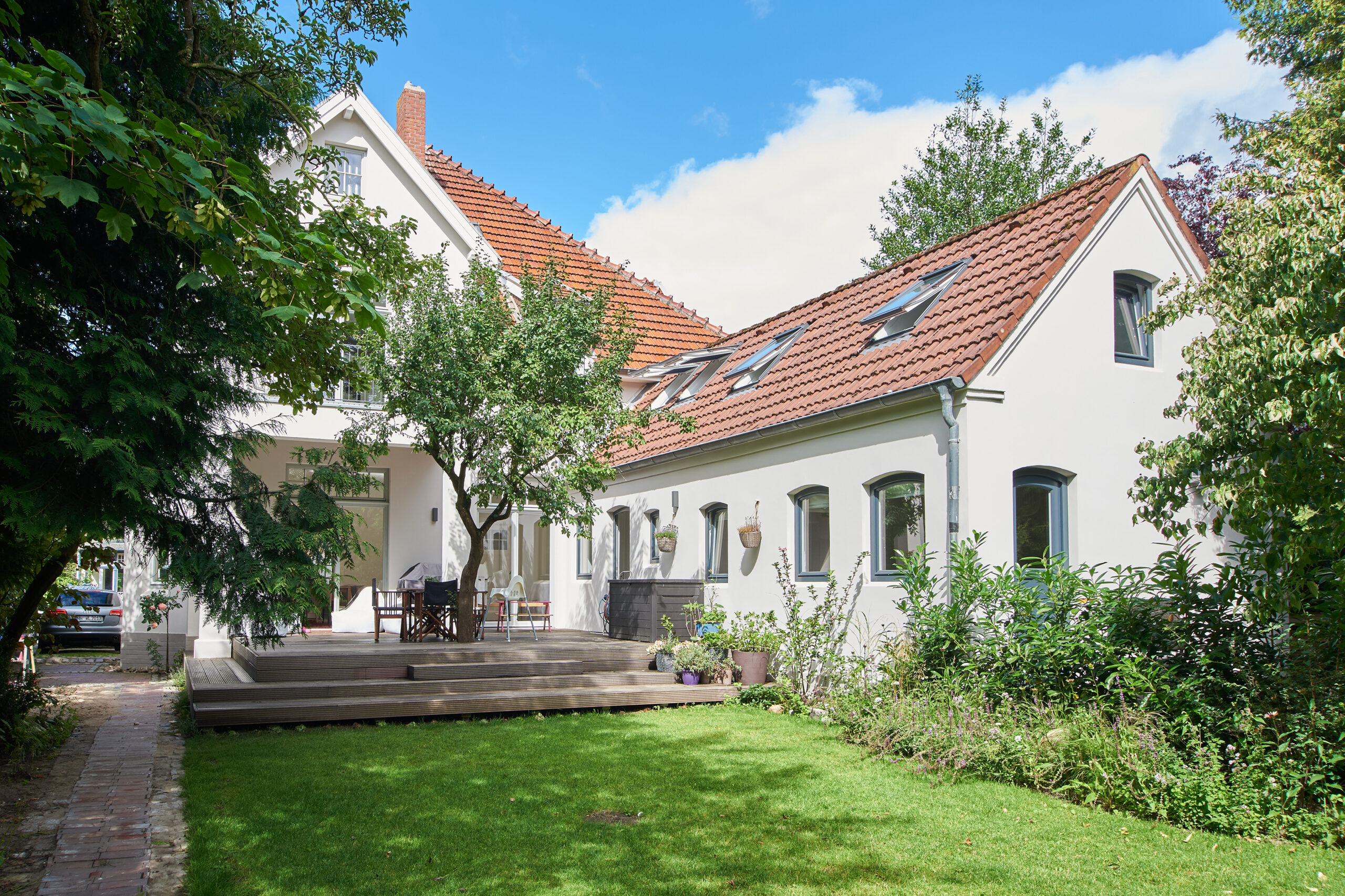 Kernsanierte Stadtvilla mit Ferienwohnung im Anbau